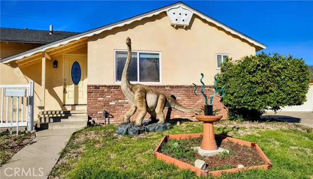 633 Maple Way, Upland, CA 91786 - Image #2