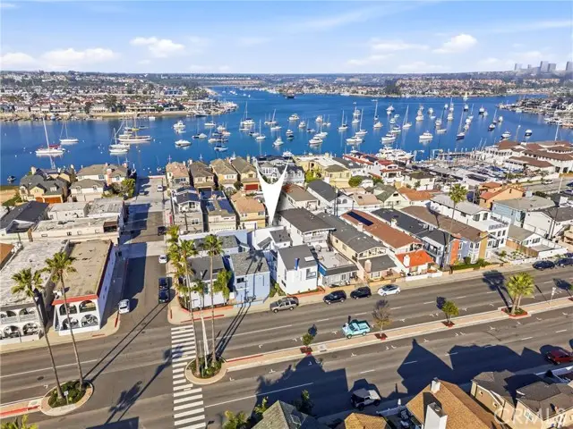 820 W Balboa Boulevard, Newport Beach, CA 92661 - Image #1