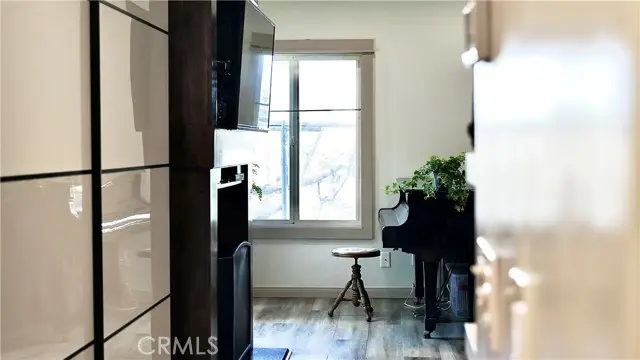 1100 Newport Avenue #403, Long Beach, CA 90804 - #3