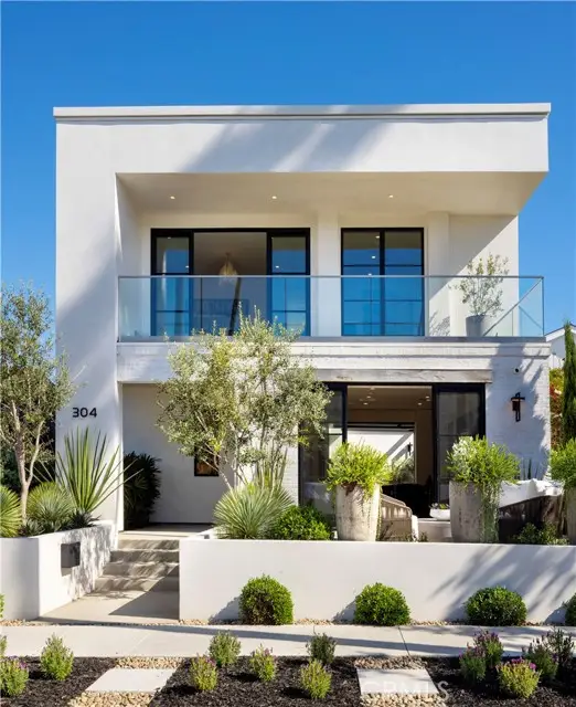 304 Goldenrod Avenue, Corona Del Mar, CA 92625 - #2