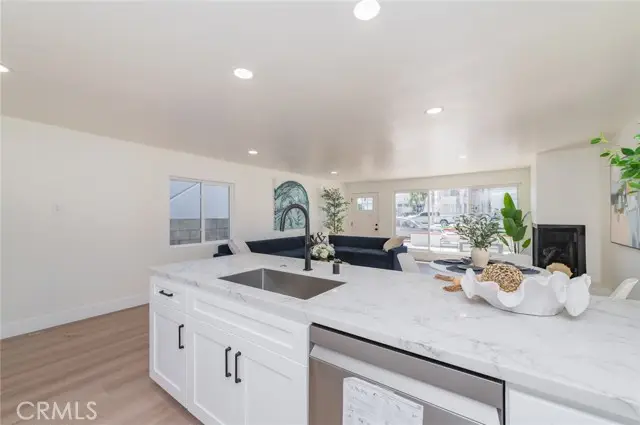 920 W Balboa, Newport Beach, CA 92661 - #2