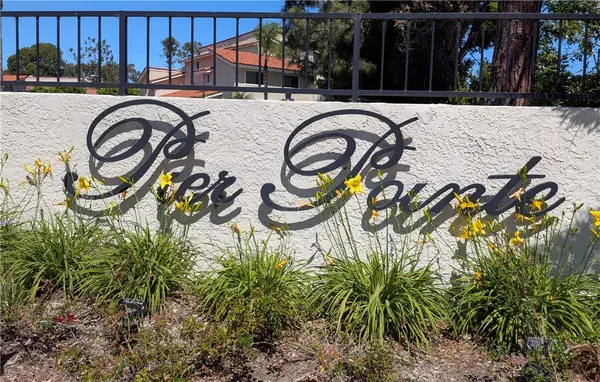 19152 Shoreline #7, Huntington Beach, CA 92648