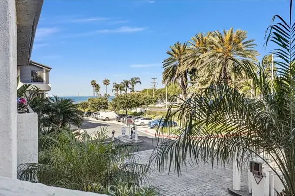 240 Nice Lane #114, Newport Beach, CA 92663