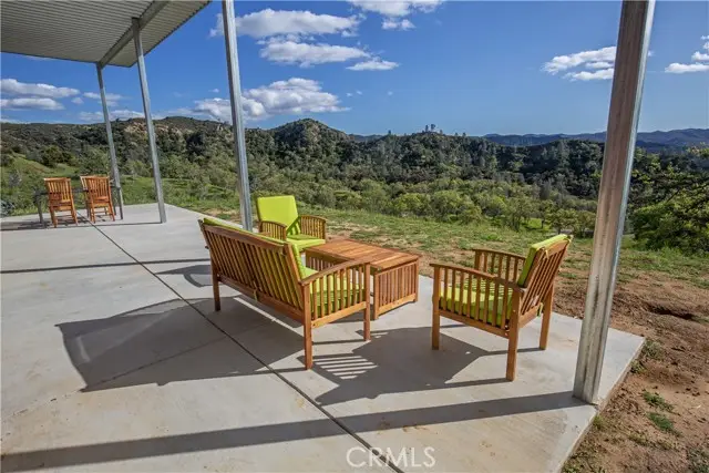 4235 Vista Del Lago, Santa Margarita, CA 93453 - Image #2