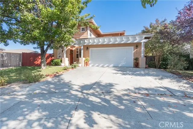 611 Larkfield Place, Paso Robles, CA 93446 - Image #2