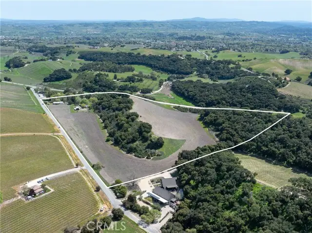 2925 Oakdale Road, Paso Robles, CA 93446 - #2