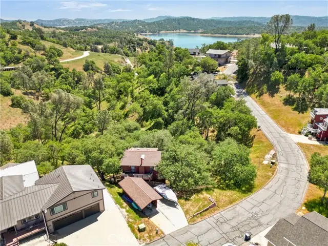 2664 Pine Ridge Road, Bradley, CA 93426 - #3