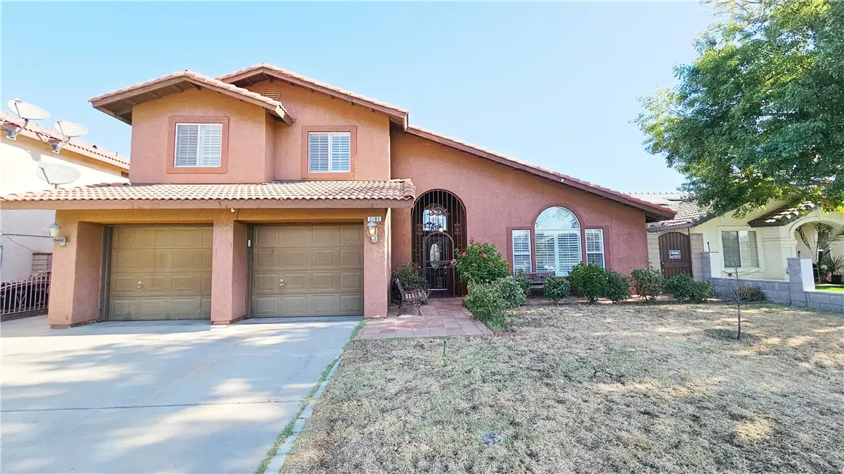 2105 16th Place, Delano, CA 93215 - Image #1