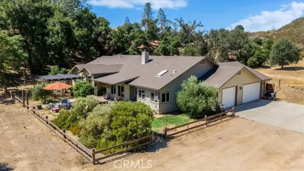 1575 Parkhill Road, Santa Margarita, CA 93453