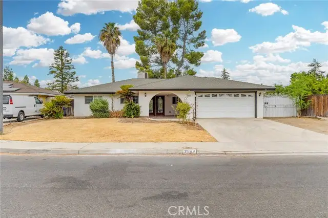 2504 Sutton Place, Bakersfield, CA 93309 - Image #1