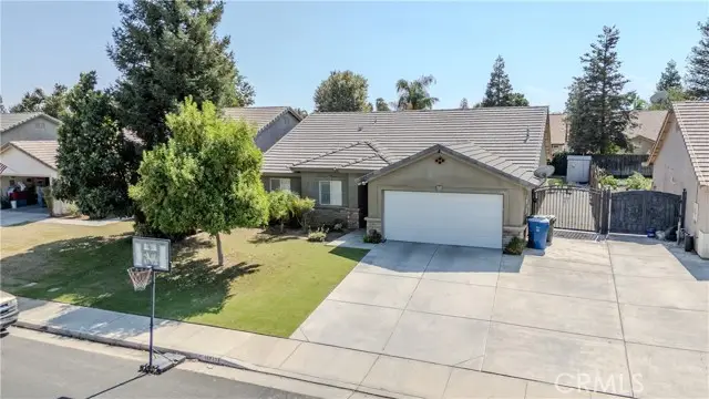 11713 Darlington, Bakersfield, CA 93312 - Image #1