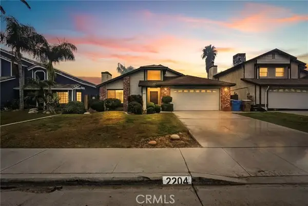 2204 Kelso Peak, Bakersfield, CA 93304