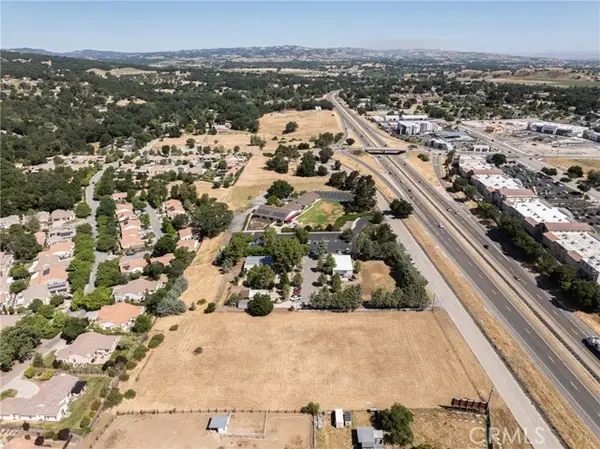 2400 Ramona Road, Atascadero, CA 93422