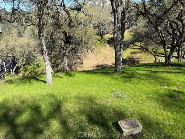 2751 Oak Shores, Bradley, CA 93426