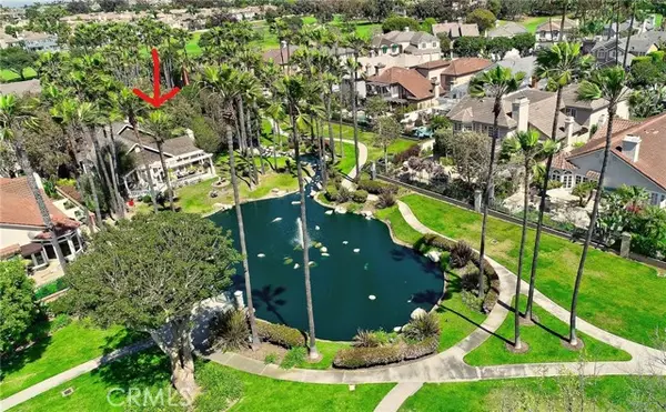 19425 Woodlands Drive, Huntington Beach, CA 92648