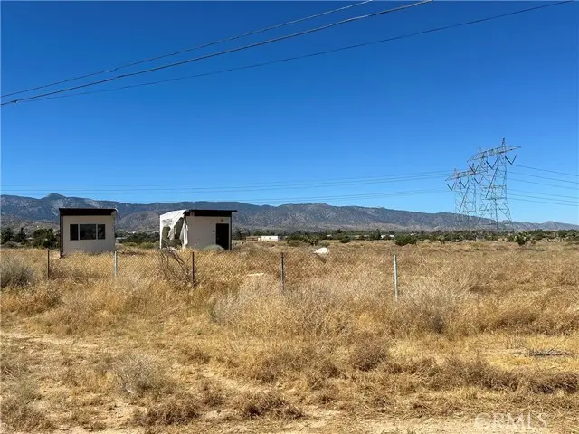 5755 Coyote Road, Phelan, CA 92371 - #1