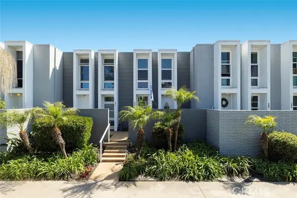 4006 Aladdin Drive, Huntington Beach, CA 92649