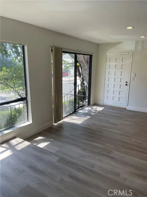 1818 Kelton Avenue #101, Los Angeles, CA 90025 - #3