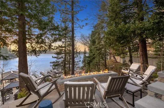 496 North State Highway 173, Lake Arrowhead, CA 92352 - #3