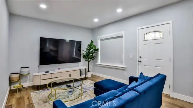 408 S Flower Street, Santa Ana, CA 92703 - #3