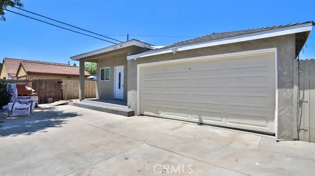 1246 S Baker Street, Santa Ana, CA 92707 - Image #3