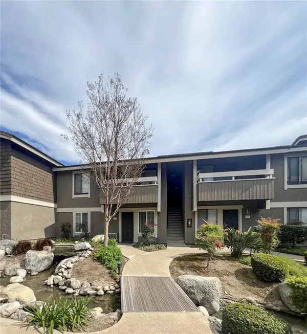 306 Streamwood, Irvine, CA 92620