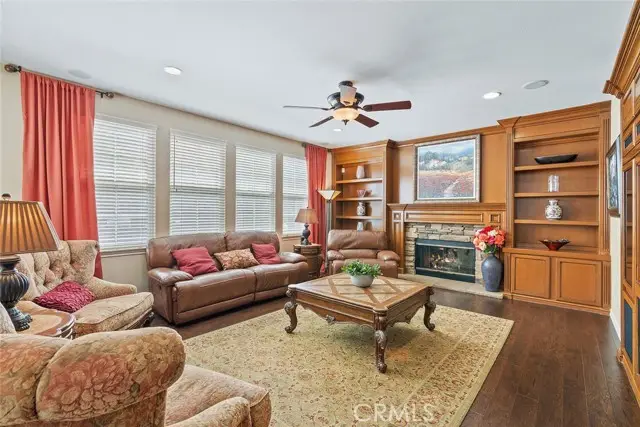 28 Malibu, Irvine, CA 92602 - Image #3