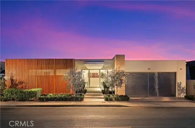 1119 Dolphin, Central Coast, CA 92625 - Image #3