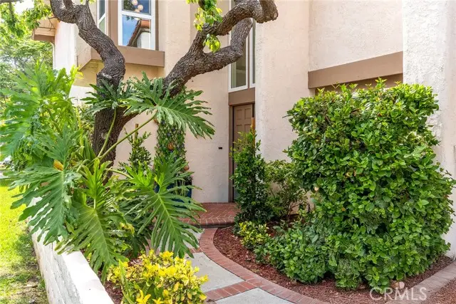 10 Lassen, Irvine, CA 92612 - Image #3