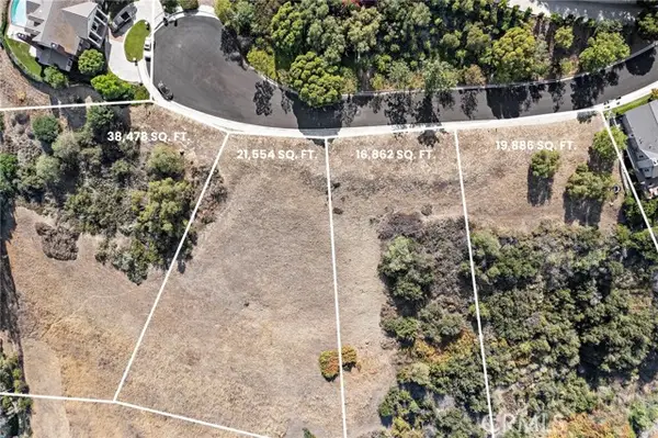 10192 Saint Cloud Lane, Tustin, CA 92705