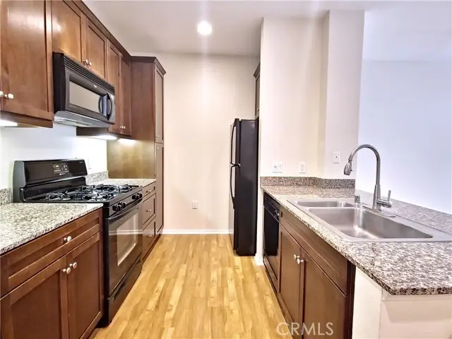 1327 Scholarship, Irvine, CA 92612 - Image #2