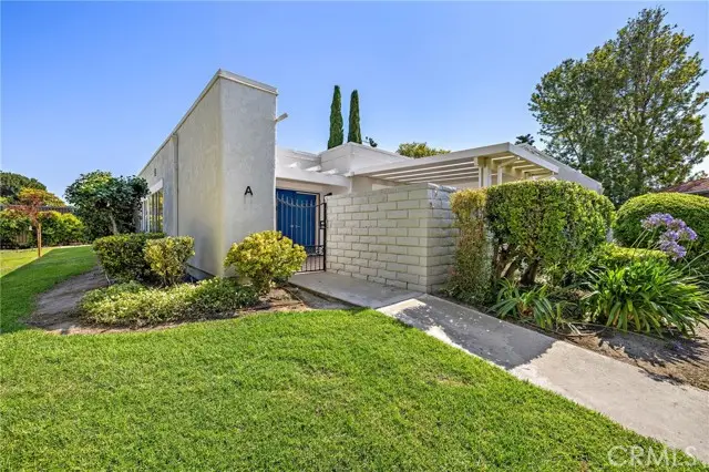 2133 Via Puerta #A, Laguna Woods, CA 92637 - Image #2