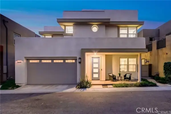 111 Newall, Irvine, CA 92618