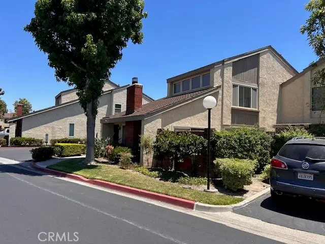 950 W Lamark Lane, Anaheim, CA 92802 - Image #2