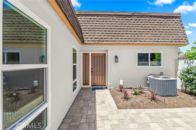 11 Rockrose Way, Irvine, CA 92612 - Image #2