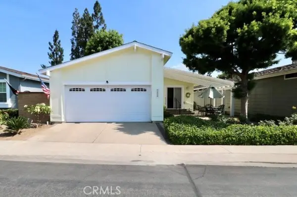 1609 Canyon Lake #137, Santa Ana, CA 92705