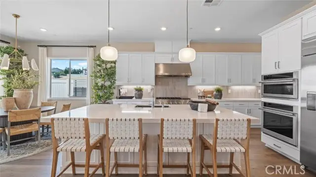 29627 Corte Ballenas, Valencia, CA 91354 - Image #2