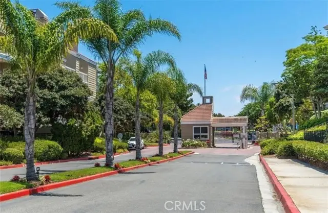 20301 Bluffside Circle #D312, Huntington Beach, CA 92646 - Image #2