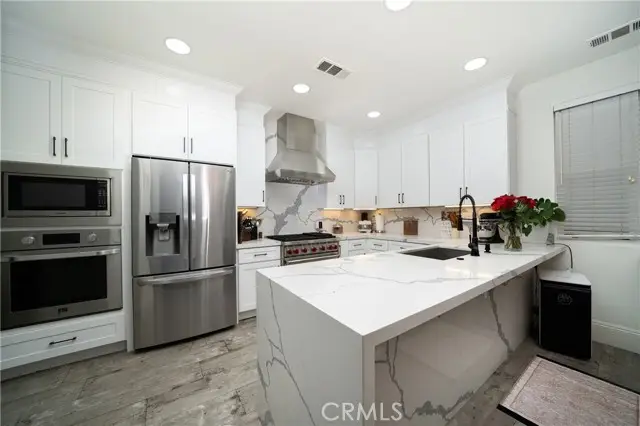 2547 Cornerstone Lane, Costa Mesa, CA 92626 - Image #2