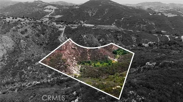 15 La Cresta Highlands Circle, Murrieta, CA 92562