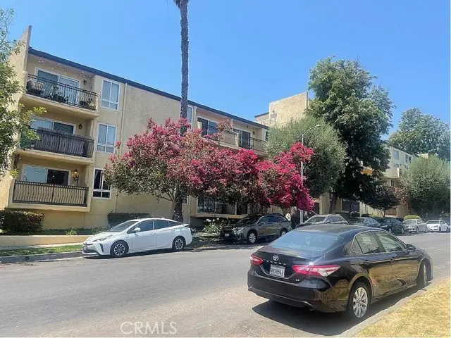 5257 Radford Avenue #314, Valley Village, CA 91607 - Image #1