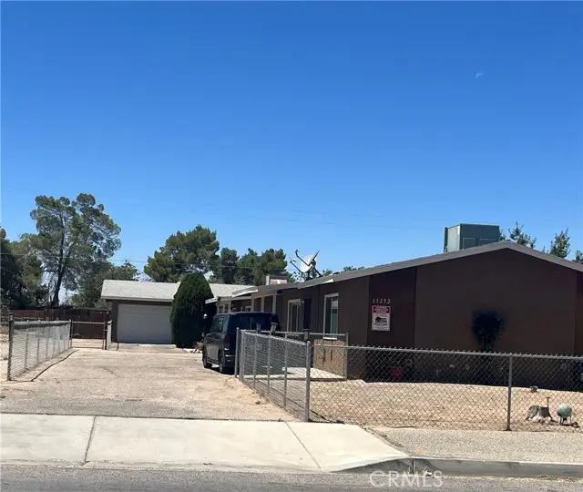 13252 NW Navajo Road, Apple Valley, CA 92308 - #3