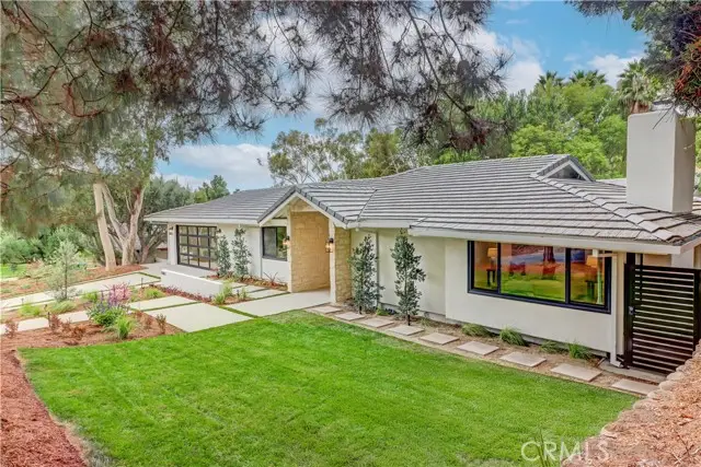 10461 Shadyridge Drive, Santa Ana, CA 92705 - Image #3