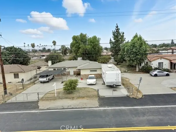 17962 Merrill Avenue, Fontana, CA 92335