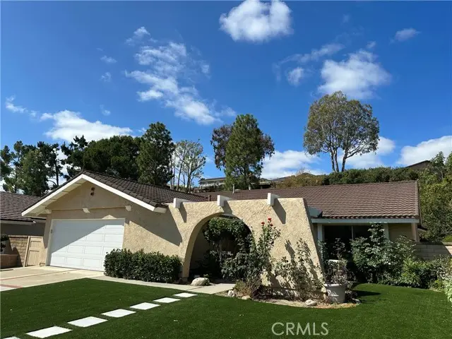 24171 La Pala Lane, Mission Viejo, CA 92691 - Image #1