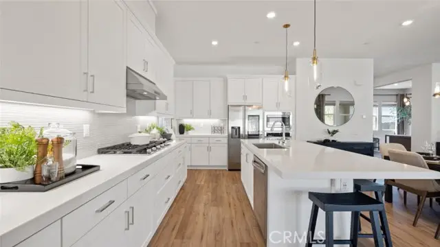 24520 Via El Balneario, Newhall, CA 91354 - Image #2