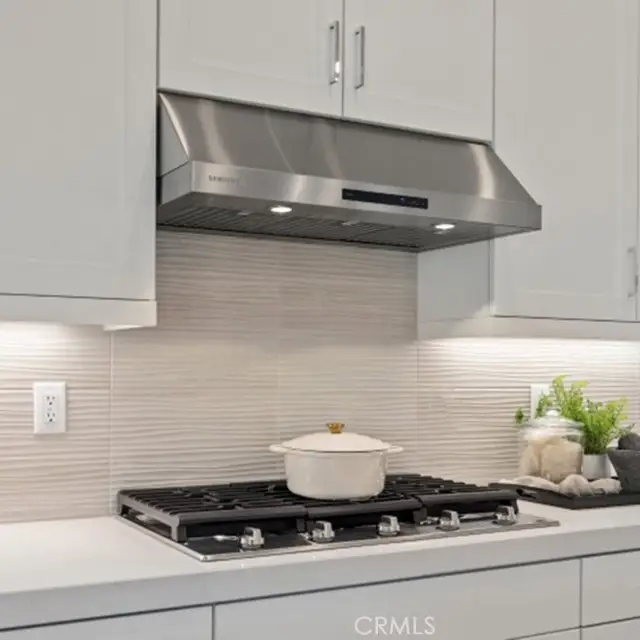 24520 Via El Balneario, Newhall, CA 91354 - Image #3