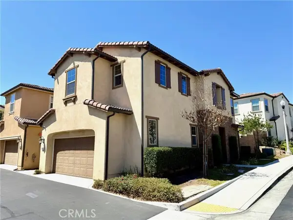 2955 Villa Catalonia Circle, Corona, CA 92881