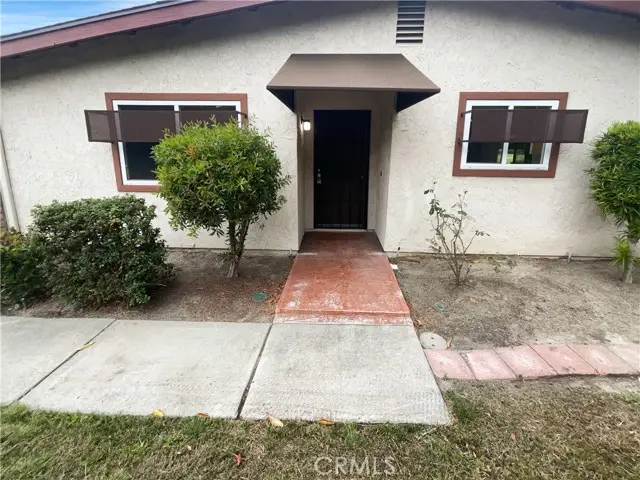 4402 Chickadee Way, Oceanside, CA 92057 - Image #2