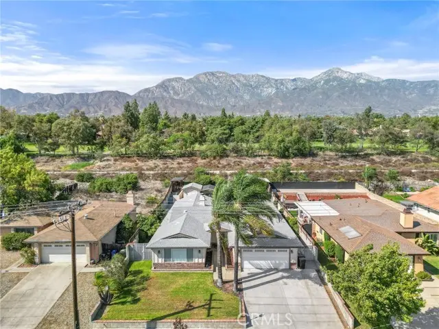 1405 E 15th Street, Upland, CA 91786 - Image #2